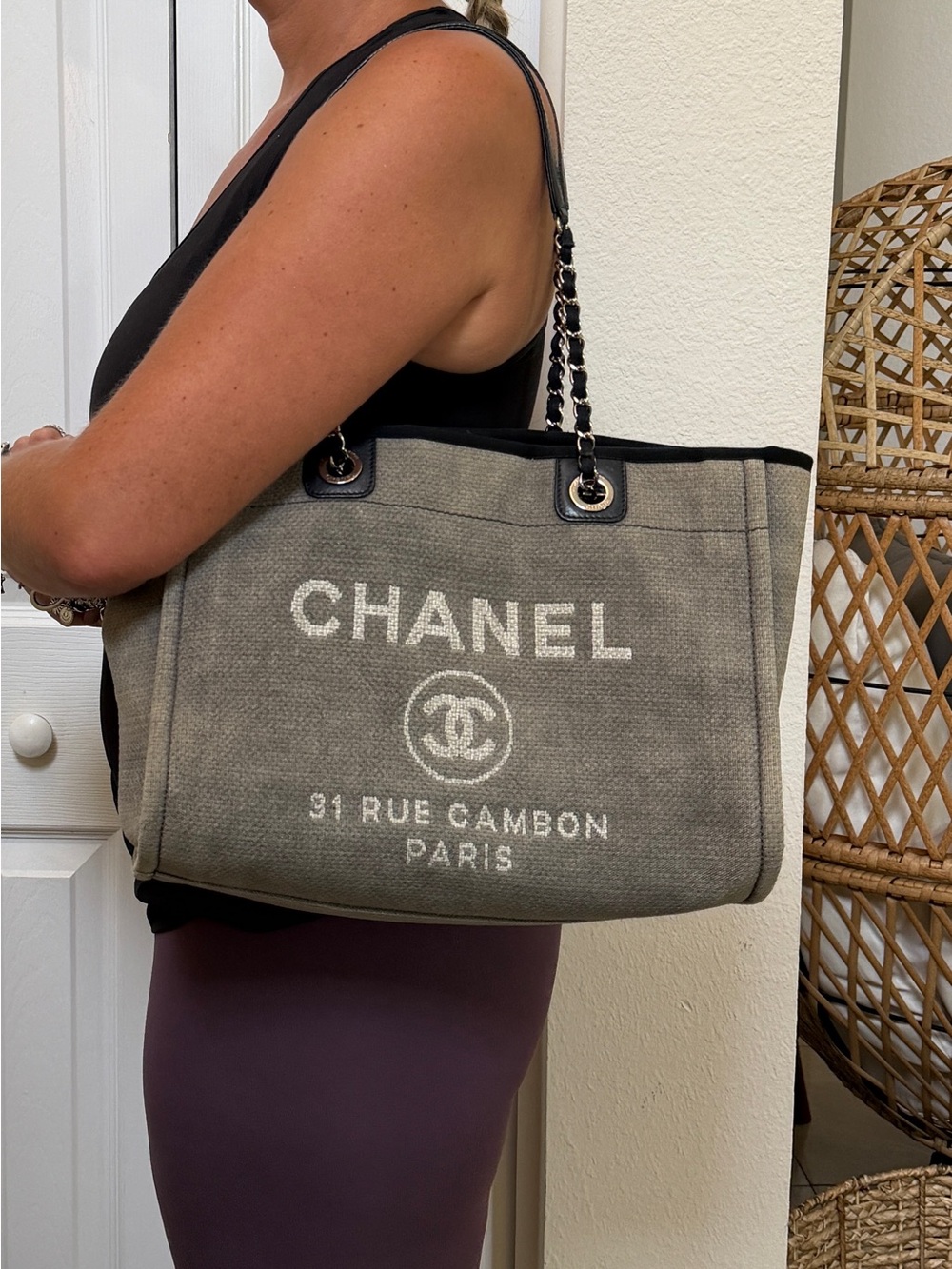 CHANEL Deauville Tote - Picture 16 of 16